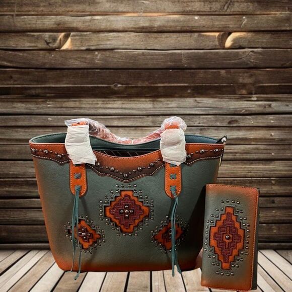 Montana West Cut-out Aztec Collection Concealed Carry Tote with Matching Wallet - Picture 1 of 8